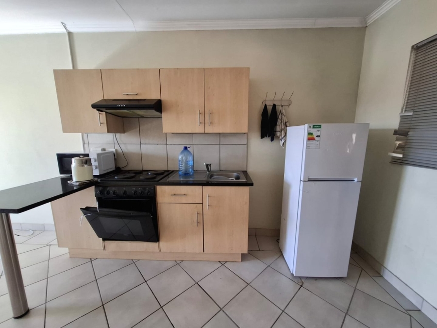 1 Bedroom Property for Sale in Vredenhof Sh Free State
